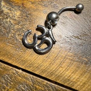 Belly ring